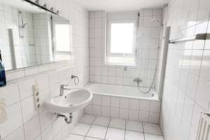 Charmante 4-Zimmer Wohnung in Schlier - Komfort und Lebensqualität auf 86,62 m² – Die vollständige Adresse der Immobilie erhältst du vom Anbieter., 88281 Schlier – Vorschaubild 3