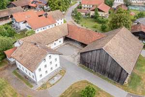 Charmantes Bauernhaus mit vielfältigen Nutzungsmöglichkeiten – Die vollständige Adresse der Immobilie erhältst du vom Anbieter., 93437 Furth im Wald – Vorschaubild 3