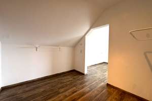 MODERN, FEIN, SCHÖN! EFH MIT DOPPELGARAGE & SONNIGEM GARTEN AM ORTSRAND! EIN ZUHAUSE! – Die vollständige Adresse der Immobilie erhältst du vom Anbieter., 87739 Breitenbrunn – Vorschaubild 53