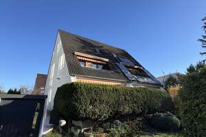 FRANK IMMOBILIEN - Gepflegtes und teilmodernisiertes Haus mit idealer Orts- & Verkehrsanbindung! – Die vollständige Adresse der Immobilie erhältst du vom Anbieter., 12357 Rudow, Berlin – Vorschaubild 2