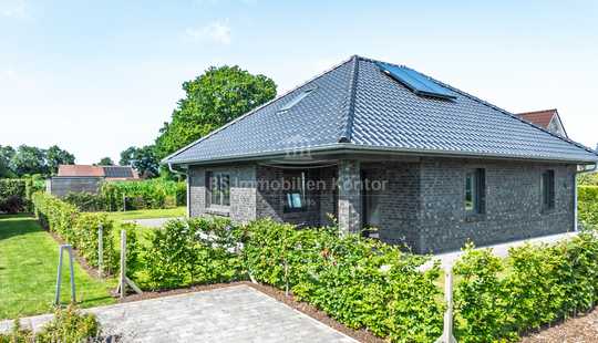 Bild von Nähe Küste - Neuwertiger Bungalow mit freien Blick in ruhiger Siedlungslage