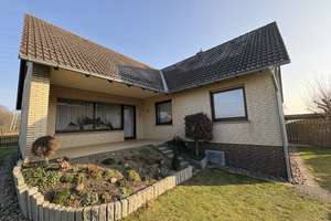 RESERVIERT: Solides, gepflegtes Wohnhaus mit Garage in ländlicher Lage! – Die vollständige Adresse der Immobilie erhältst du vom Anbieter., 31547 Rehburg-Loccum – Vorschaubild 1