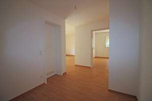 Traumhafte Feldrandlage mit Terrasse – Die vollständige Adresse der Immobilie erhältst du vom Anbieter., 35606 Solms – Vorschaubild 4