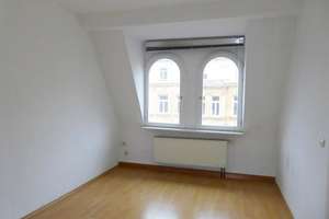 N-Himpfelshof: Top-Lage! Schöne 4-Zi-Whg (4.OG o.L.), EBK – Die vollständige Adresse der Immobilie erhältst du vom Anbieter., 90429 Himpfelshof, Nürnberg – Vorschaubild 3