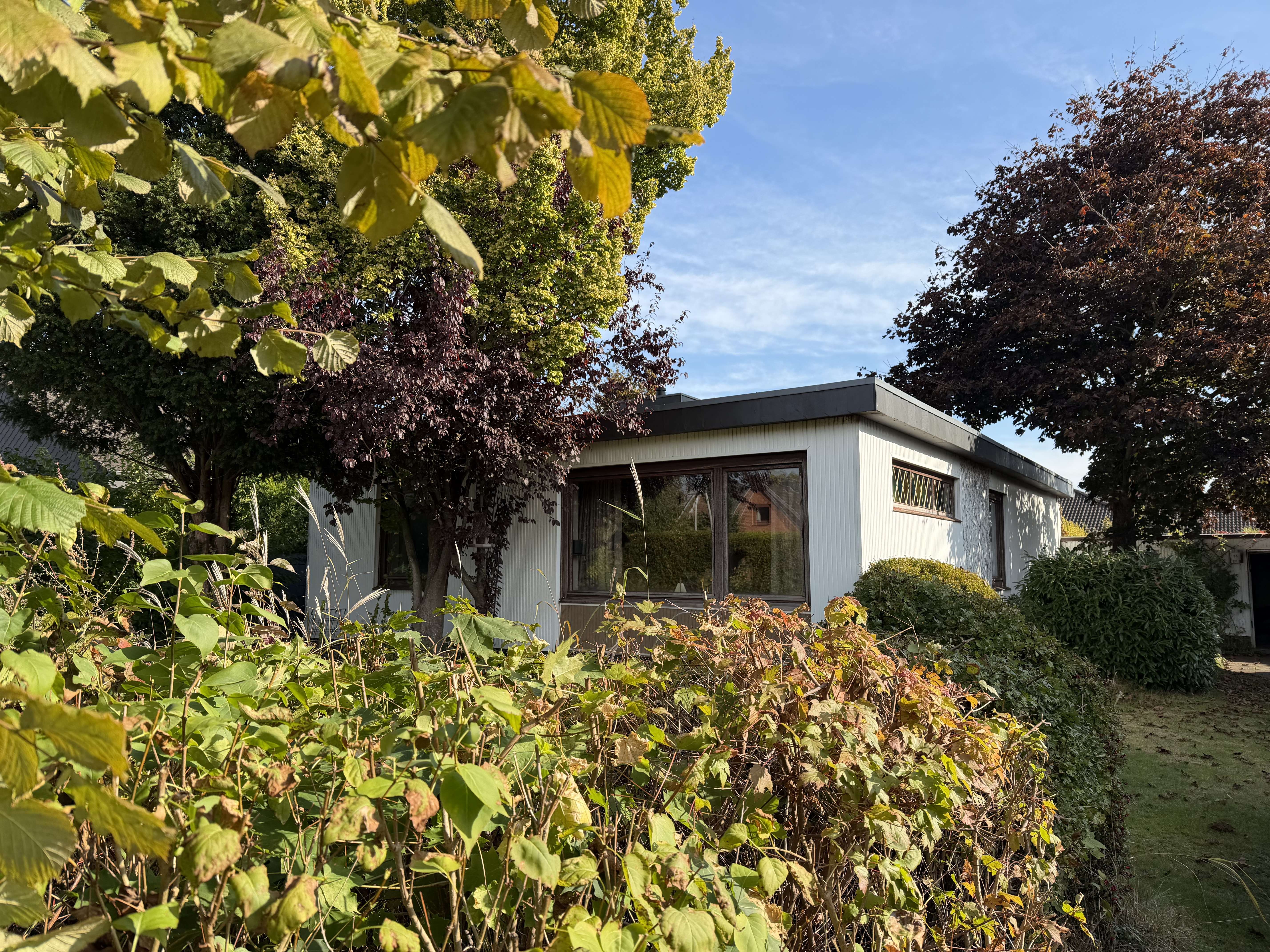 Gemütlicher Bungalow mit Potential!! Garage, hübschen Garten und unweit vom Nord-Ostsee-Kanal!, Rendsburg Eckernförde Kreis – Bild 2