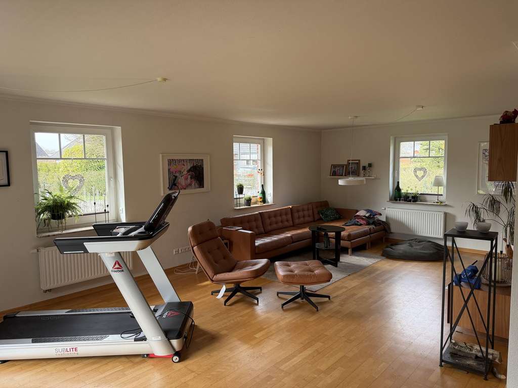 Immobilie in Achtrup - Provisionsfrei: 241 m² EFH mit Wärmepumpe, großem Grundstück und Doppelgarage - Bild 4