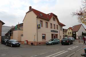 Top Rendite! Gepflegtes Wohn- und Geschäftshaus in exklusiver Lage von Weisenheim am Berg – Bad Dürkheim (Kreis) – Vorschaubild 1