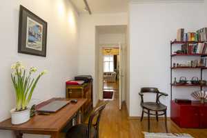 Charmante Eigentumswohnung in stilvollem Altbau – München – Vorschaubild 11
