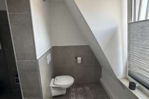 Sanierte 2-Raum-Wohnung mit Balkon in Oberhausen – Bahnhofstraße 19, 46145 Sterkrade-Mitte, Oberhausen – Vorschaubild 9
