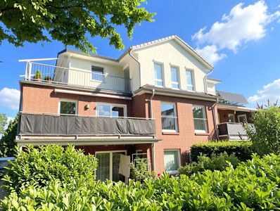 Zentral gelegene, moderne und gut ausgestattete Penthousewohnung in Hude