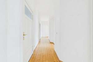 Ihr neues Zuhause mit Weitblick – 5 Zimmer und Balkon in Stadtfeld Ost – 39108 Stadtfeld Ost, Magdeburg – Vorschaubild 2