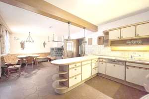 EFH mit 4 Schlafzimmern im OG, ca. 70 qm Wohnen/Essen im EG, Büro und ELW im EG, rund 1.300 qm Grund – Die vollständige Adresse der Immobilie erhältst du vom Anbieter., 82547 Eurasburg – Vorschaubild 7