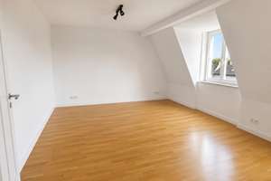 Einzigartige Dachgeschoss-Maisonette Nähe Belgisches Viertel – 234 m² Wohntraum – Moltkestraße 27, 50674 Neustadt/Süd, Köln – Vorschaubild 4