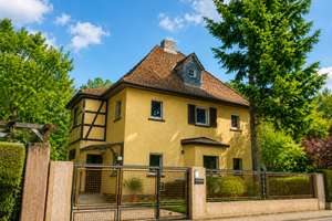 bestes Westend | Waldrand | 220m² W-Nfl. |Siematic-EBK | 8 Zi | 2 Tagesl.-Bäder | Garage, 2 Stellpl.