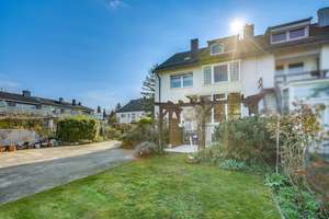 Zweifamilienhaus in Aachen-Forst – großes Grundstück, 4 Garagen & ruhige Lage – Die vollständige Adresse der Immobilie erhältst du vom Anbieter., 52078 Forst, Aachen – Vorschaubild 56