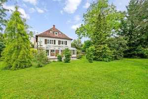 Herrschaftliches Anwesen mit großem Garten: Für vielfältige Wohnformen und Familienleben – Böblingen (Kreis) – Vorschaubild 3