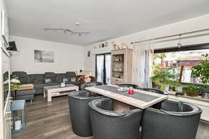 Charmantes Einfamilienhaus – modernisiert und familienfreundlich in Bielefeld-Brackwede – Die vollständige Adresse der Immobilie erhältst du vom Anbieter., 33647 Brackwede, Bielefeld – Vorschaubild 4