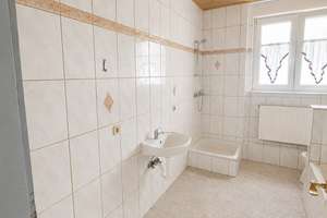 Ein Zuhause mit Gartenflair – großzügige Altbauwohnung mit Wintergarten & Terrasse – 67065 Mundenheim, Ludwigshafen am Rhein – Vorschaubild 4