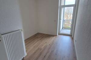 Neu renovierte 3-Raum-Wohnung mit Stellplatz – Henriettenstraße 78, 9112 Kaßberg, Chemnitz – Vorschaubild 4