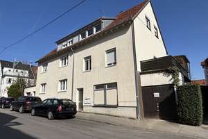 Interessantes Mehrfamilienhaus mit Gewerbeflächen & Potential in zentraler Lage von Vaihingen