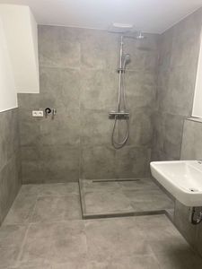 Kernsanierte 2-Zimmer-Erdgeschosswohnung in Schlossnähe von Willich-Neersen!