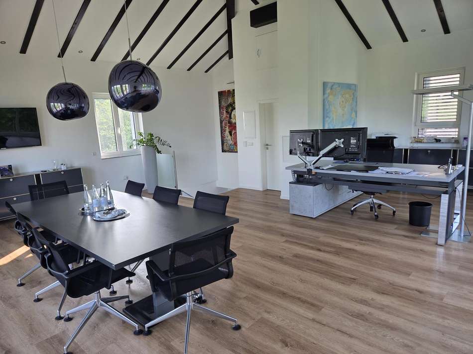 DG, Blick ins Studio