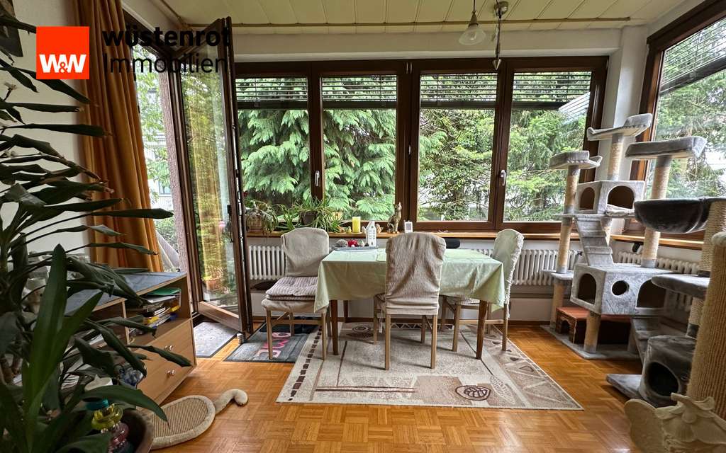 Seltene Gelegenheit: Praktische 3,5-Zimmer-Wohnung mit eigenem Gartenteil