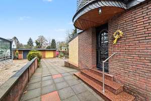 Reihenendhaus mit großem Grundstück in Duisburg/Hochheide – Die vollständige Adresse der Immobilie erhältst du vom Anbieter., 47198 Hochheide, Duisburg – Vorschaubild 2
