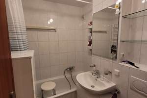 HELLE WOHNUNG MIT BALKON, SEP. KÜCHE UND DACHGARTEN – Erzgießereistrasse 21, 80335 St. Benno, München – Vorschaubild 12