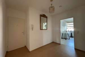 Neustart in der Neustadt - 3-Zimmerwohnung mit Balkon & EBK! – Barbarossaring 25, 55118 Neustadt, Mainz – Vorschaubild 2