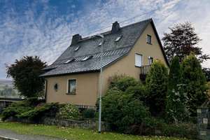 Großes Familien-Haus in Topp-Lage! – Die vollständige Adresse der Immobilie erhältst du vom Anbieter., 8228 Rodewisch – Vorschaubild 3