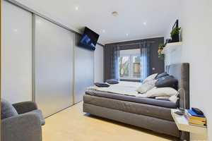 Luxuriöser Eigennutz! Gehobene Maisonettewohnung und Mieteinnahmen im 3 Familienhaus – Duisburg – Vorschaubild 4