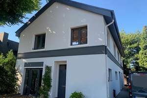 Ihr Traum von Büro oder Zuhause: Charmantes Haus mit Potential in zentraler Lage