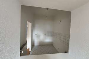Große 2-Zimmer-Wohnung am Elsässer Platz - Eigener Eingang im Hof! – Gneisenaustr. 2, 65195 Westend / Bleichstraße, Wiesbaden – Vorschaubild 6