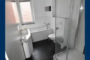 Wohn- und Geschäftshaus mit zwei Wohnungen und Gewerbe im Erdgeschos. Gute Lage. Solide Investition. – Leipzig (Kreis) – Vorschaubild 3