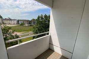 Senioren aufgepasst! tolle 1,5 Zimmer Wohnung wartet auf Sie! Wohnberechtigungsschein erforderlich!
