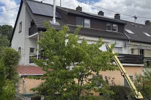 Wohnen mit Charakter: Großzügiges Haus in Saarbrücken-Ensheim – Bischmisheimer Str. 3, 66131 Ensheim, Saarbrücken – Vorschaubild 2