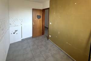 NAHE EKZ VOGELHERD: GEPFLEGTE 3-ZIMMER-ETW MIT SÜDLOGGIA UND TG-EINZELSTELLPLATZ IM 7. OG – Die vollständige Adresse der Immobilie erhältst du vom Anbieter., 90425 Wetzendorf, Nürnberg – Vorschaubild 13