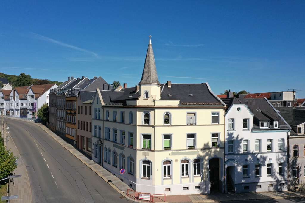 Immobilie in Hohenstein-Ernstthal - Stabile Erträge, klare Perspektiven – Mehrfamilienhaus mit zusätzlichem Potenzial - Bild 0