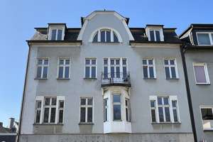 Fantastische große 4 Zimmer Wohnung in zentraler Lage gegenüber kleinem Park – Kupferdreherstr 170, 45257 Kupferdreh, Essen – Vorschaubild 1