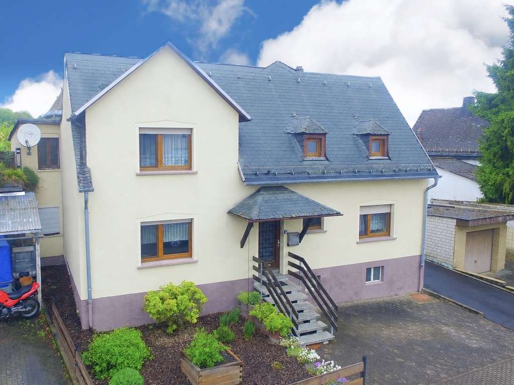Immobilie in Montabaur - Freistehendes Einfamilienhaus in naturnaher Umgebung von Montabaur-Horressen - Bild 0