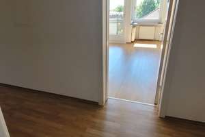 Frisch renovierte Wohnung wartet auf Ihre individuelle Note – Wasmerstraße 2, 21079 Wilstorf, Hamburg – Vorschaubild 2
