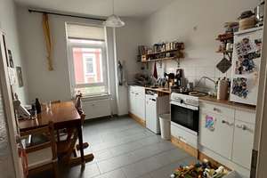 gemütliche 3 Zimmer Wohnung mit kleinem Balkon