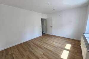 N-Eberhardshof, charmante 2- Zimmer-Gartenwohnung, Tageslichtbad und geschmackvoller EBK – Die vollständige Adresse der Immobilie erhältst du vom Anbieter., 90431 Eberhardshof, Nürnberg – Vorschaubild 7