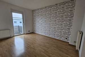Helle 3-Raum-Dachgeschosswohnung mit Balkon und Stellplatz – Fichtestraße 47, 39112 Sudenburg, Magdeburg – Vorschaubild 11
