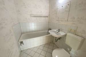 Dachgeschosswohnung in der Erfurter Altstadt mit zwei Balkonen – Müllersgasse 7, 99084 Altstadt, Erfurt – Vorschaubild 10