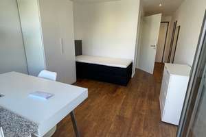 Top-Lage am Campus: Möbliertes Apartment mit Balkon im Herzen Augsburgs – Friedberger Str. 5, 86161 Wolfram-und Herrenbachviertel, Augsburg – Vorschaubild 2