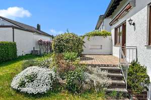Einfamilienhaus in Ingolstadt-Ringsee mit großem Grundstück und Ausbaupotenzial im Dachgeschoss – Die vollständige Adresse der Immobilie erhältst du vom Anbieter., 85053 Südost, Ingolstadt – Vorschaubild 3