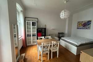 Charmante und helle 1-Zimmerwohnung in Prenzlauerberg! 3,57 % Provision auf den Kaufpreis – Kanzowstr 4a, 10439 Prenzlauer Berg, Berlin – Vorschaubild 2