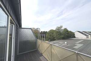 Frisch gestrichene 2-Zimmer Wohnung mit schönem Balkon – Sinnersdorfer Str. 68, 50769 Roggendorf/Thenhoven, Köln – Vorschaubild 3